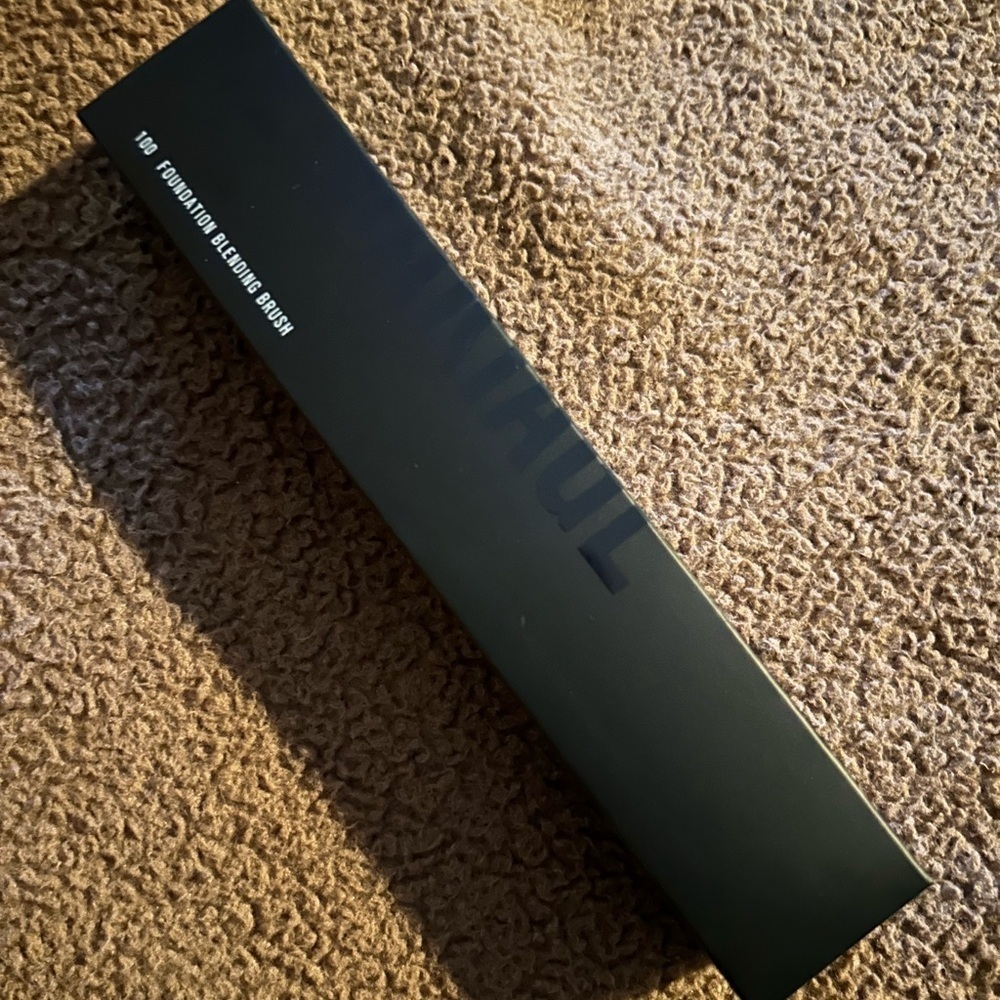 NIB foundation blending brush - 100 brush